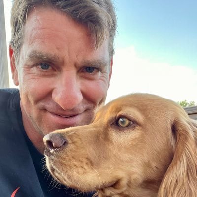 #WrightSolutions Director & Recruitment Specialist/ #LoveBrum Trustee/ Husband/ Dad/ Cyclist/ Rugby Coach/ #BRFC & #AveryFields Comms & Marketing Officer.