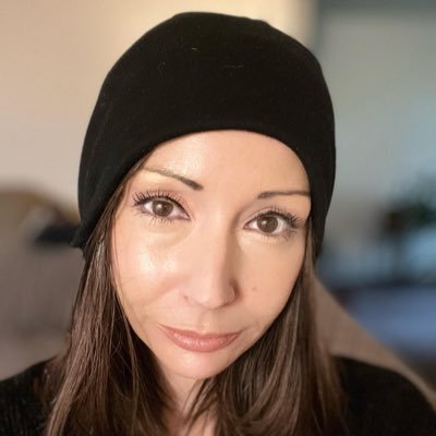 tiffsaccount's profile picture. 