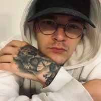 miqueeli (@mlqueeli) 's Twitter Profile Photo miqueeli (@mlqueeli) 's Twitter Profile Photo
