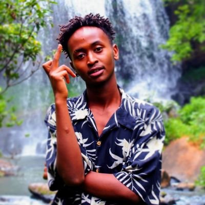 IanTrev28887576's profile picture. 