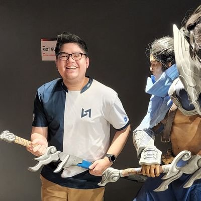 Learned a lot from @AcadArena's Alliance Program, and now I'm helping run it! Co-founder and former Senna one trick @loyolagaming.