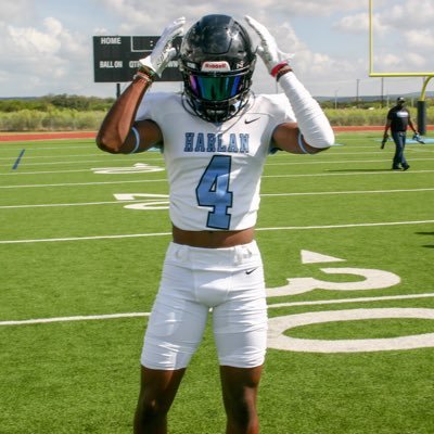 C/o25 | WR/RB/ATH | 6’ 0” | 180 lbs | 4.0 GPA | Harlan HS, TX | 4️⃣ |  #2107903132 paytonjmatthews34@gmail.com