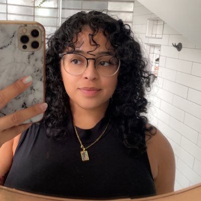 notcrzyjustkuky's profile picture. Come with me to Mars so we can watch the world end. 🍄🌈