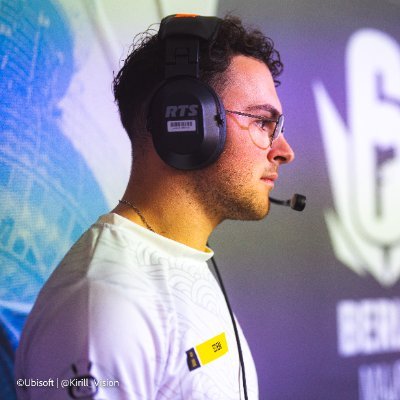 Pro R6S Analyst LFT | Coach @EGS_EsportEtude | previous @MNMGaming | Tweets are my own | Management: @SBLManagement