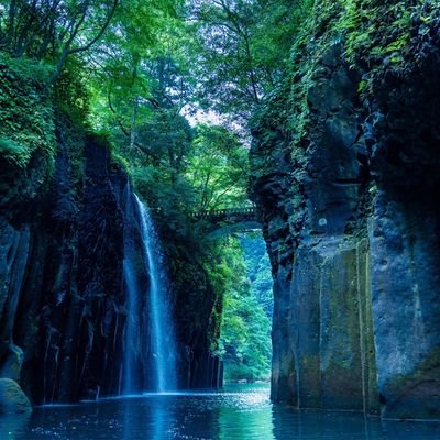 高千穂が大好き
そんな宮崎神話の里に行った方
行きたい方と繋がりたい