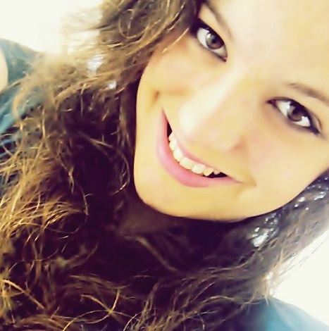 Falta muito pouco eu olhar no seu olho e dizer amo você @regicolucci ♡ Since: 07. 09. 11
