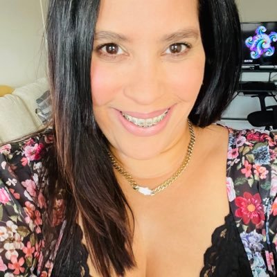 Karen68316301's profile picture. 