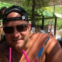 Dennis (@dennissiee) 's Twitter Profile