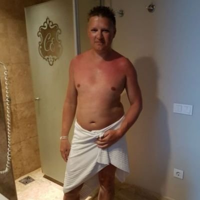 erichviertes77's profile picture. 