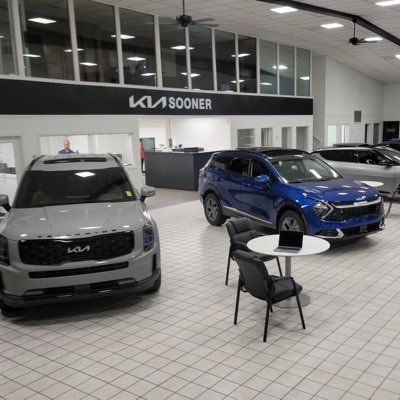 The official Twitter of Oklahoma's newest Kia dealership, with the latest news, updates, technology and products that Kia offers!