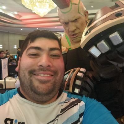 My name is Carlos, I'm 29 years old and I play competitive Tekken. I am currently sponsored by RunItBack Gaming!