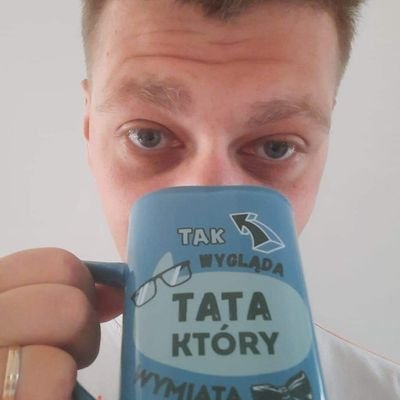 Wiejski nauczyciel, już nie tylko języka polskiego - łączę wodę i ogień. 😁
edu2050 💛:)