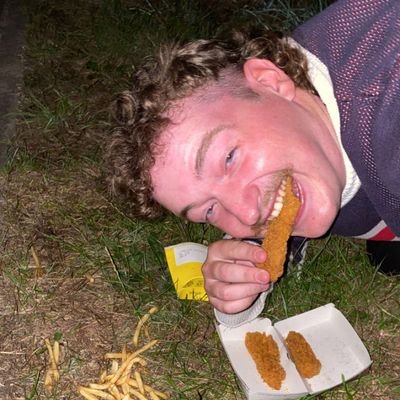 MeuSk_Rl's profile picture. Lead singer of Polar Benguin