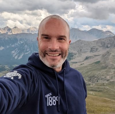 Automotive Youtube videos - 200k+ Subscribers. @joeachilles on Instagram
Moto GP fan 🏁
Freedom.