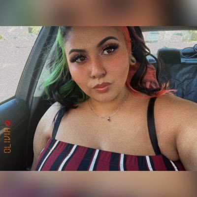 @RAWW_IckyVicky