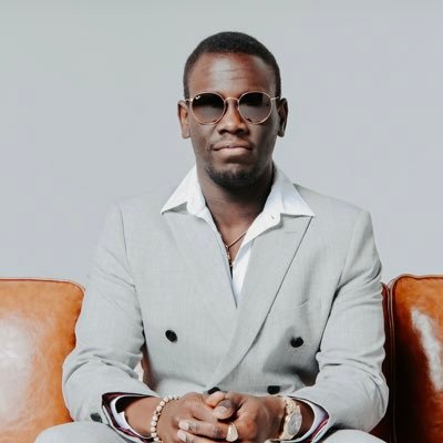 MannyAdavid's profile picture. CFC •  #1 Chelsea Fan