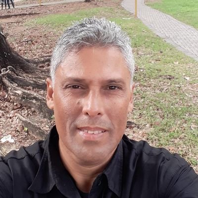 Asesoría Estudiantil y Universitaria al nivel de matemáticas, física, química, Inglés y también como álgebra, cálculo, estadísticas. aldrinnavarro1@gmail.com