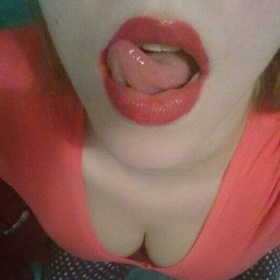 jdh98053896's profile picture. بنت في الرياض تعال ع تيليجرامhttps://t.co/v04TM1LDHY