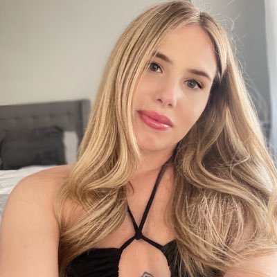 oliviasandnes's profile picture. 
