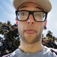 Sammy (@nigeloat) 's Twitter Profile