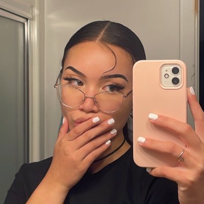 kkxylii's profile picture. finding the beauty in things