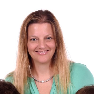 SuziSteging's profile picture. 