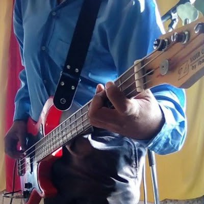 Salvas245's profile picture. Solo para mirar y dar opiniones.