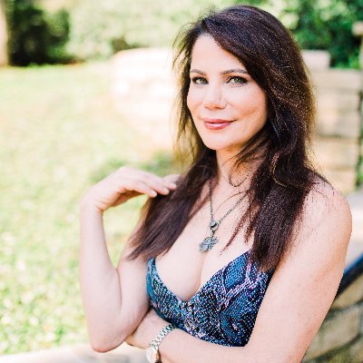 Newscaster currently seen on CBS-11 (DFW), hosting