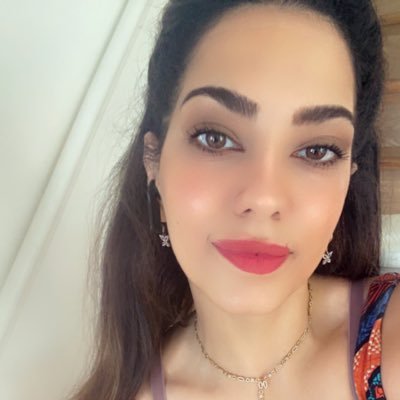 ChahineCarine's profile picture. 