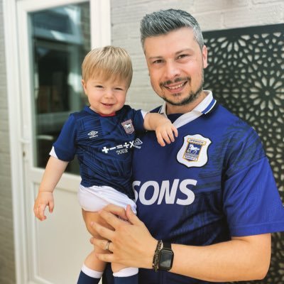 ITFC fan firstly. Love watching football, boxing, NBA, F1 and Speedway. Love coffee and beer - not together mind. Football shirt collector. 👨‍👩‍👦