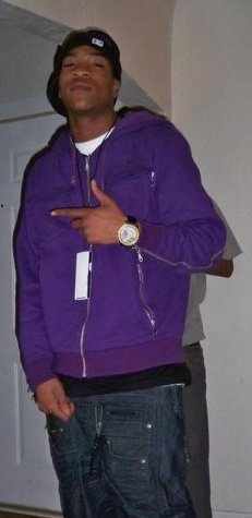 Jhood981's profile picture. 