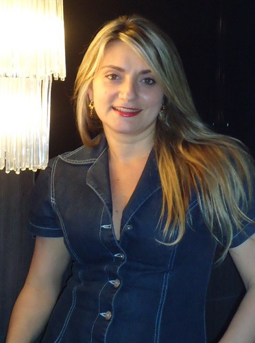 vaniavasconcelo's profile picture. Casada-Administradora de empresas.