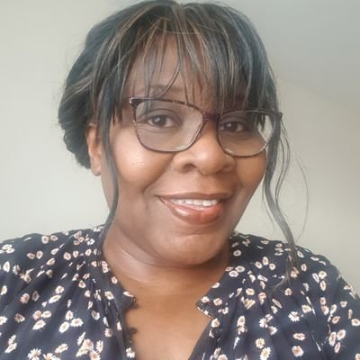 Senior EA / Business Manager ☆ Assoc CIPD ☆ Forever Student ☆ @EPAA_UK Fellow ☆ NFL fan ☆ Supports fairness | dislikes injustice ☆ Views entirely my own