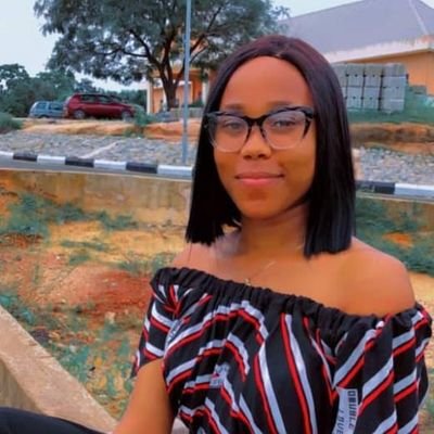 chiziterem_love's profile picture. 