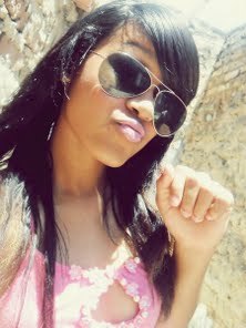 Dona Do Fã Clube @DaniBoFaClube e Blogueira Do Sempre Arrumada
12 Anos Moro Na Cidade De Sertânia-Pe Estudo 8 Ano é Gosto De Rosaa E Etc...