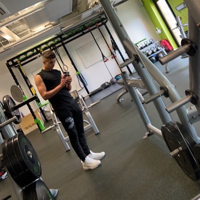 joewils71512042's profile picture. 