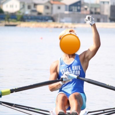 よんかいせい/中高ホッケー🏑府内最下位/大学からボート🚣‍♀️弱小チームの下克上/オールカラーは水色💎遠征出発はオレンジ頭🟠昨年はずっと黒髪⚫️朝日は復活予定🟠 #ホッケー #hockey #ボート #rowing