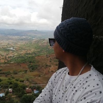 j_godikar's profile picture. crypto its way to define great achievement.