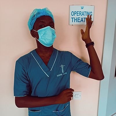 God First🙏
Student Nurse 🧑‍⚕️💊💉🩺
Introvert 😊
Lover of Fashion and Design👒
Kingsman👑
Musiclover 🎤🎶