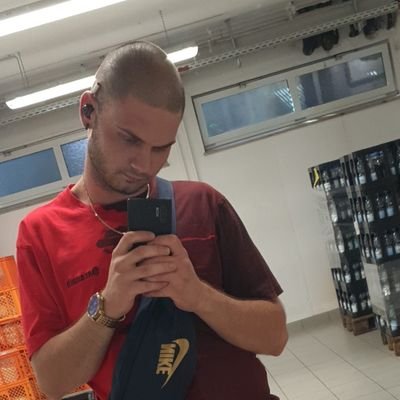 LszlNyiri's profile picture. 323Single
420 Lifestyle