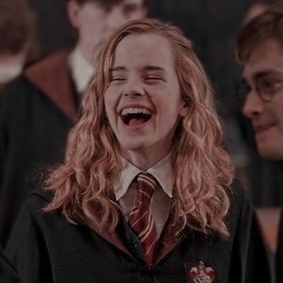 ⠀ 𓂃 ‹ 𑁍̤ › ،،̲ 𝐆𝐑𝐘𝐅𝐅𝐈𝐍𝐃𝐎𝐑 ⦅ ⅓ ᴛʀíᴏ ᴅᴇ ᴏʀᴏ ⏃⃝ ⦆ 𓂍 ⦇ Lιbros &&’ Crookshᥲᥒks ⦈ “ 𝓢angre 𝗦𝗨𝗖𝗜𝗔 y a mucha 𝗛𝗢𝗡𝗥𝗔. ”