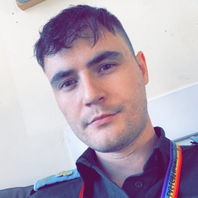 24 year old Irish born 🏳️‍🌈 Newly qualified paramedic 🚑 ( all views and opinions are that of my own )