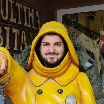 AndiVizio's profile picture. 