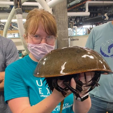 University of Nebraska Medical Center postdoc, studying C. burnetii. I think vesicular transport is cool. Generally very excited ✨. She/her.