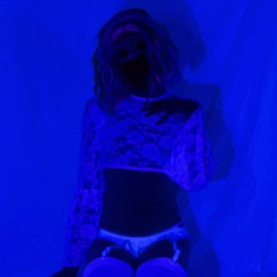 Queer model and photographer. Hypersexualized embodiment of neon and fairy dust. Also occasionally featuring my darling wife, Sylvi