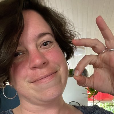 DebeijMadelief's profile picture. lerarenopleider drama wandelen verwonderen