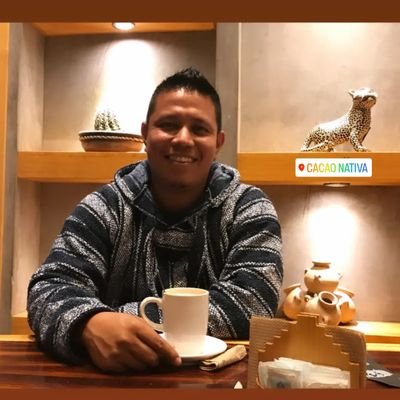 Jarocho 🏖 | Ing. Eléctrico ⚡️ | Papá de Eylem 👨👧 | Amante de la cerveza 🍺 | Amo el ⚽️ y los VW 🚗