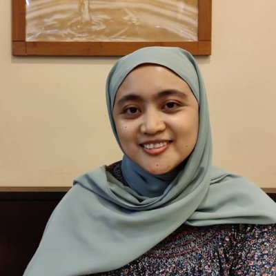 Fullstack web developer 🇲🇾 || #100Devs || physics graduate || a mother who 👩‍💻