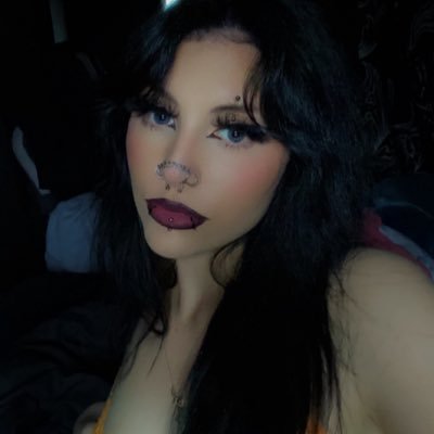 katelynndeklerk's profile picture. ⛓