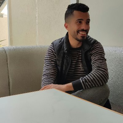 muhamusleh's profile picture. b3da 3albal :$;)
Ooops !!

IG: muhamusleh